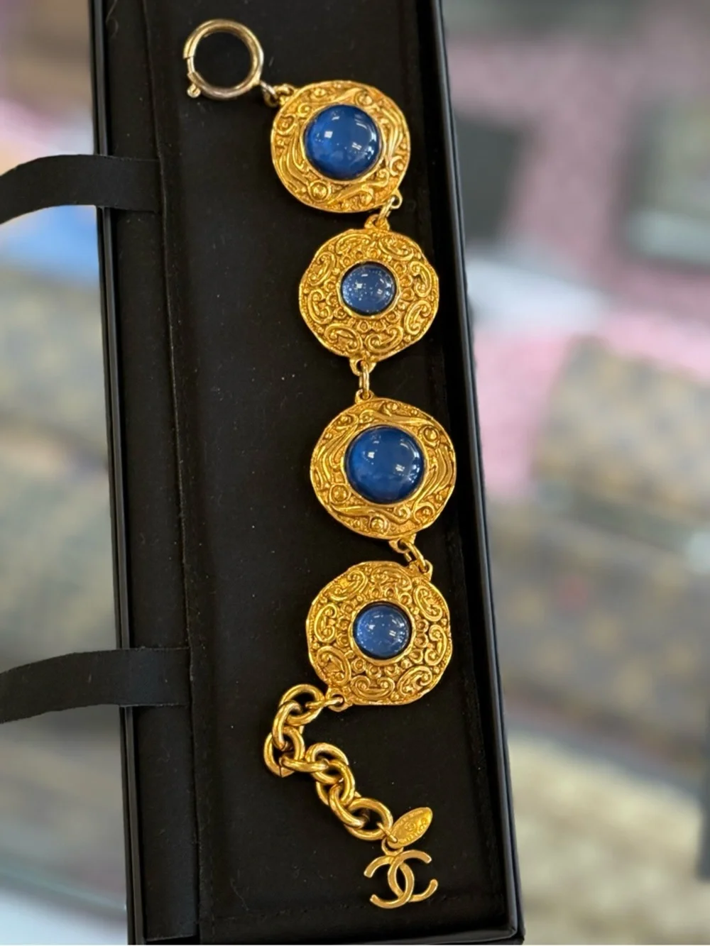 Pre Owned CHANEL Gold-Tone Bracelet with Blue Cabochons - Picture 13 of 16